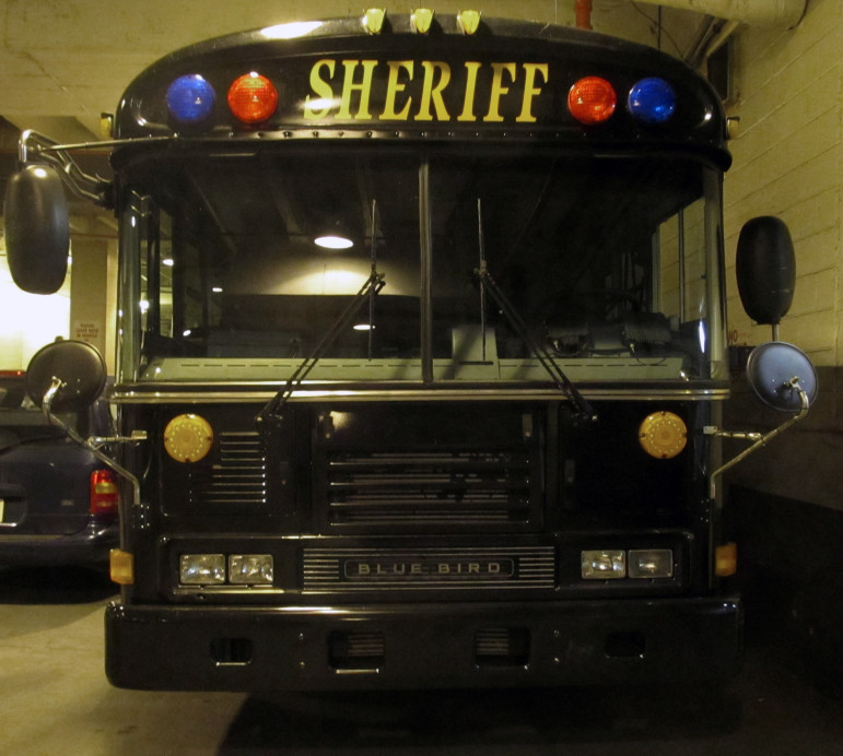 Sheriff's_Prisoner_Transport_Bus
